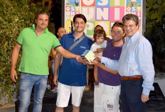 Premiazione con Il vice sindaco Guglielmo Cavallo